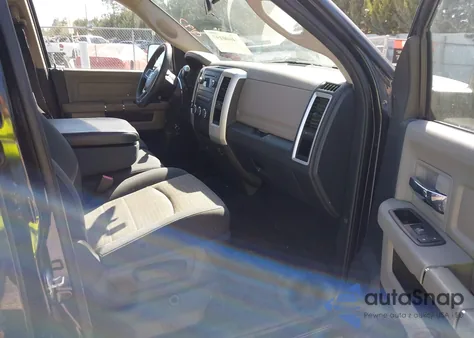 2010 Dodge Ram 1500 Slt/Sport/Trx из США, поврежденный, VIN 1D7RV1GP2AS177548